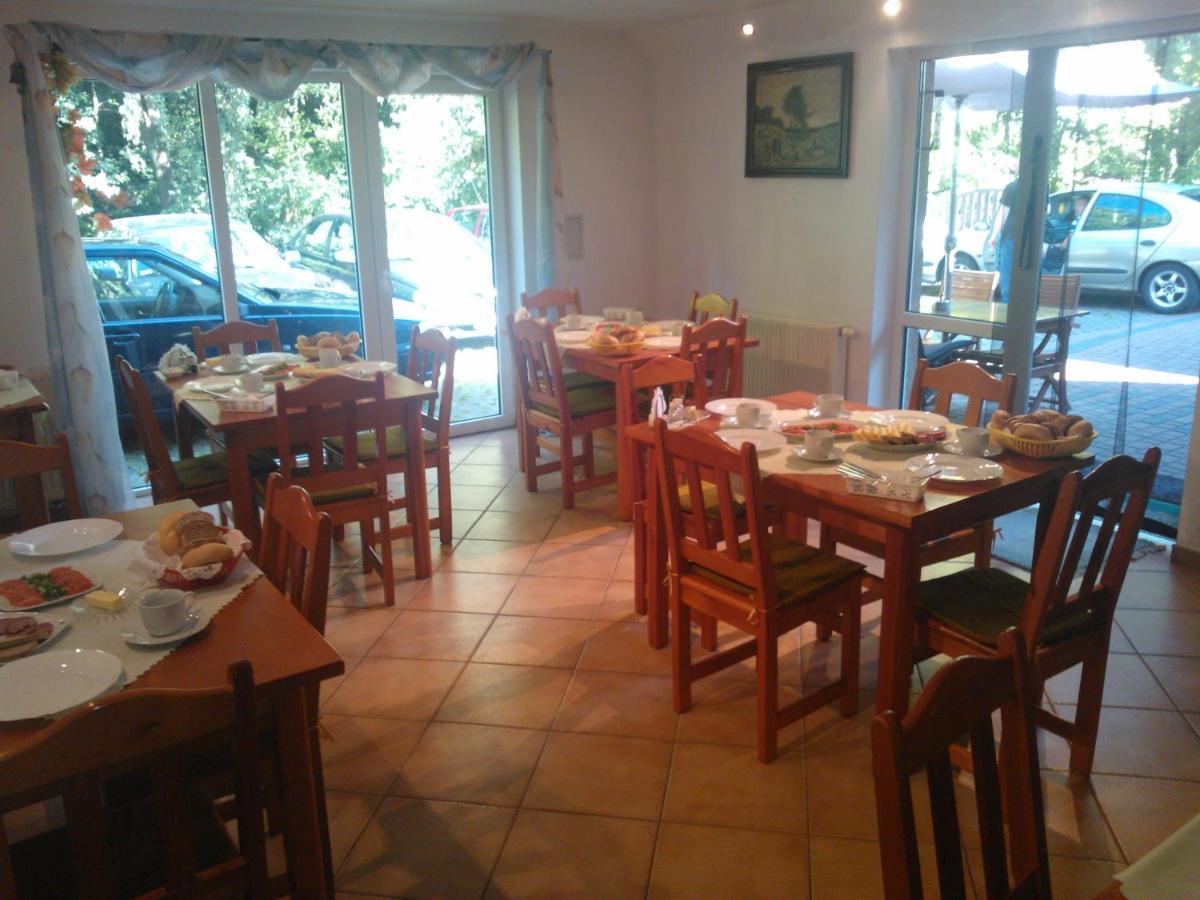Lysica Homestay *